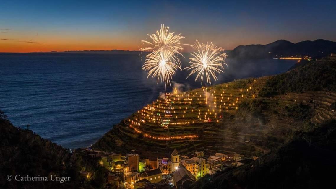 Posidonia Cinque Terre Guesthouse Манарола Екстер'єр фото